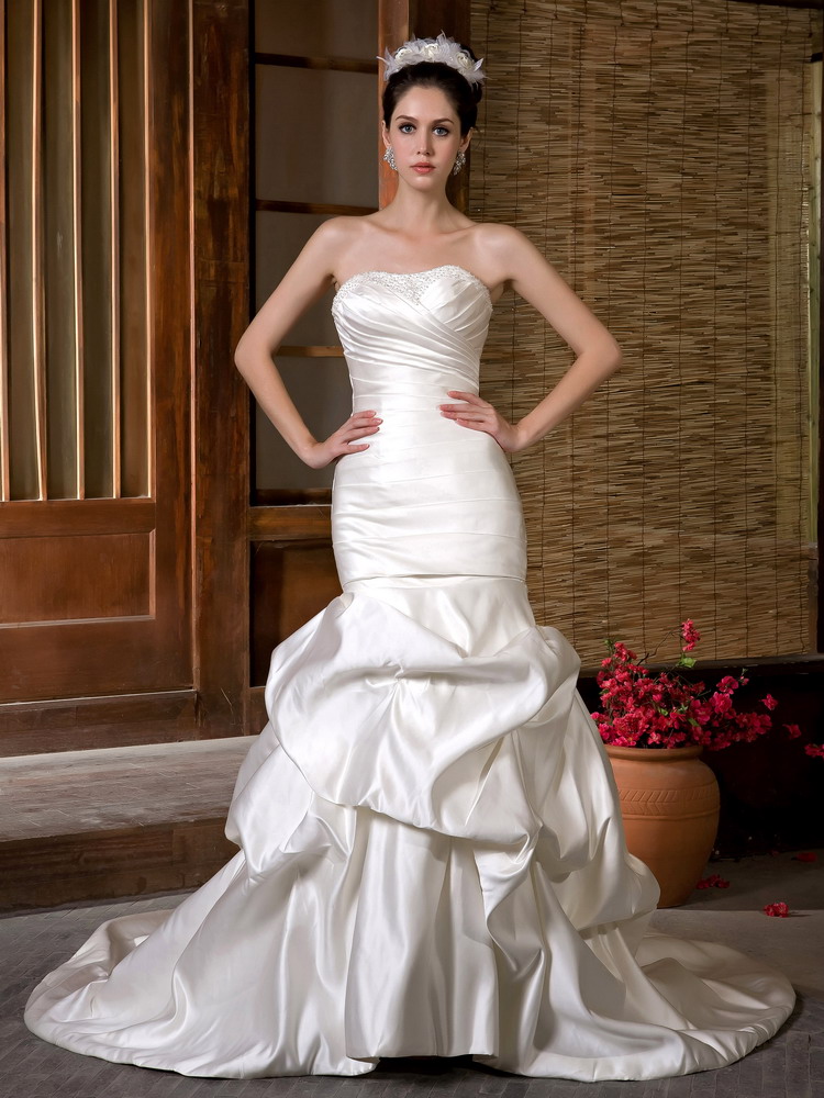 Fashionable Mermaid Strapless Chapel Train Taffeta Beading and Ruching Wedding Dress