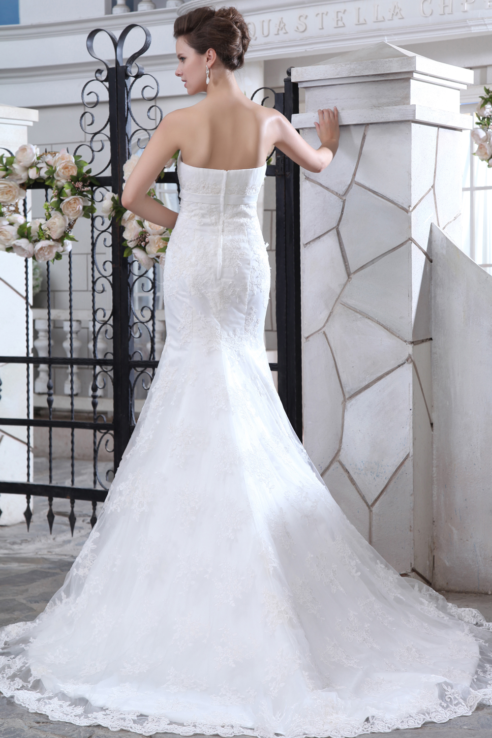 Luxurious Mermaid Strapless Court Train Tulle Lace and Belt Wedding Dress