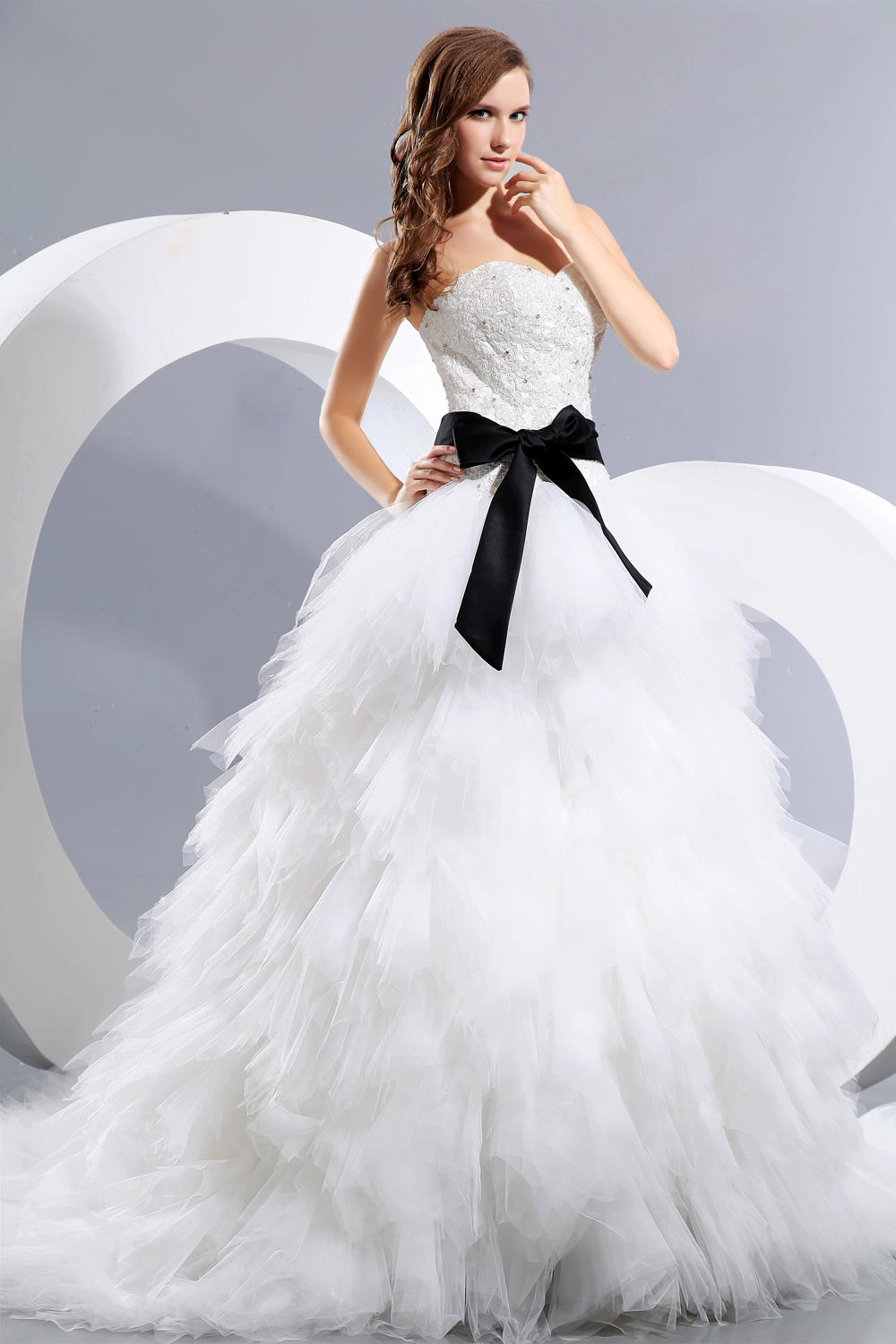 Beautiful A-line Court Train Taffeta and Tulle Appliques and Bow Wedding Dress
