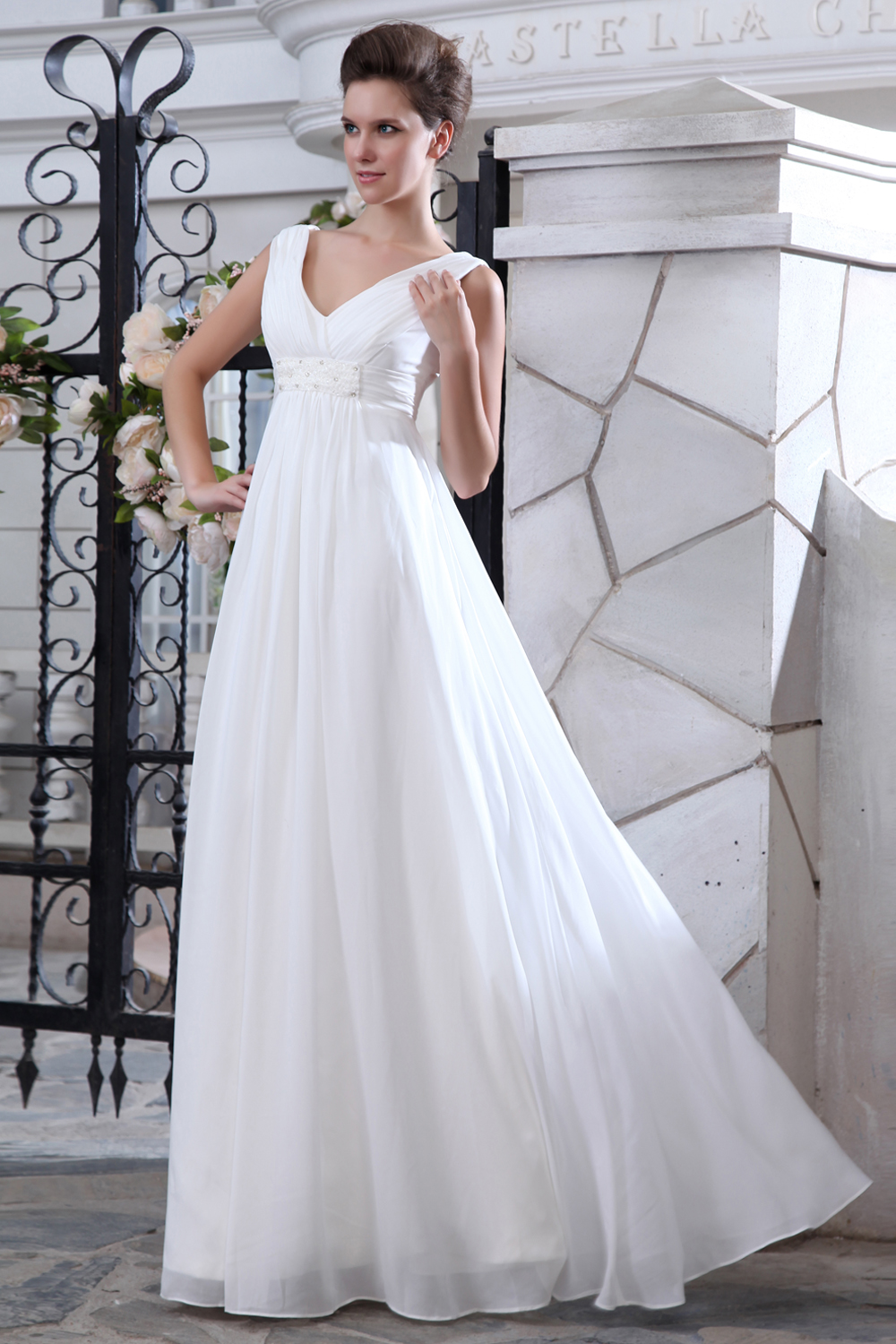 Simple A-line V-neck Long Chiffon Ruching And Appliques Wedding Dress