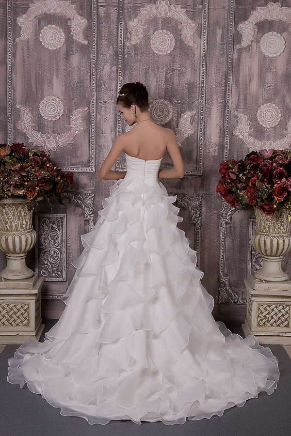 Classical A-line Court Train Organza Appliques and Ruching Wedding Dress