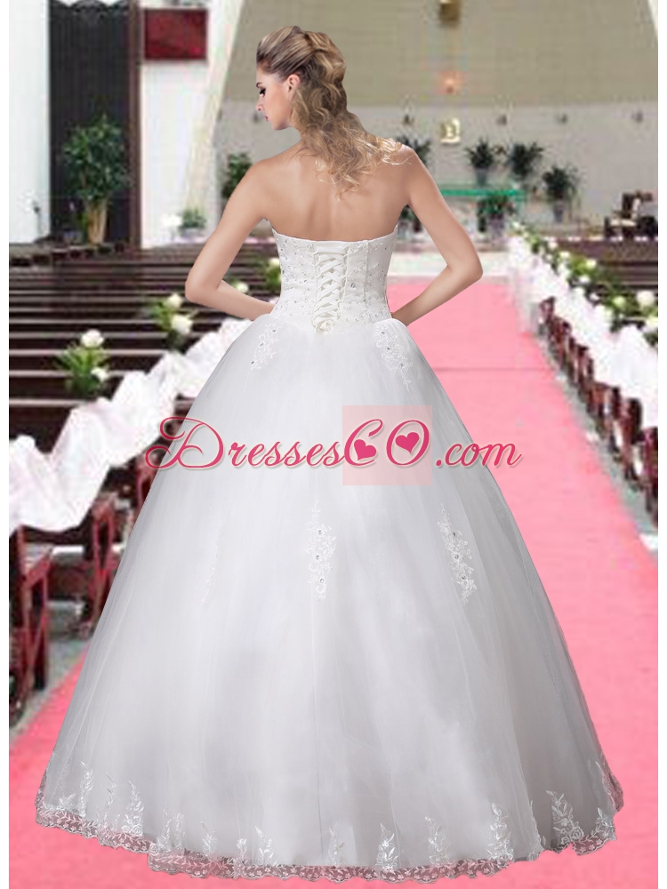 Fashionable Halter Ball Gown Appliques Wedding Dress with Beading