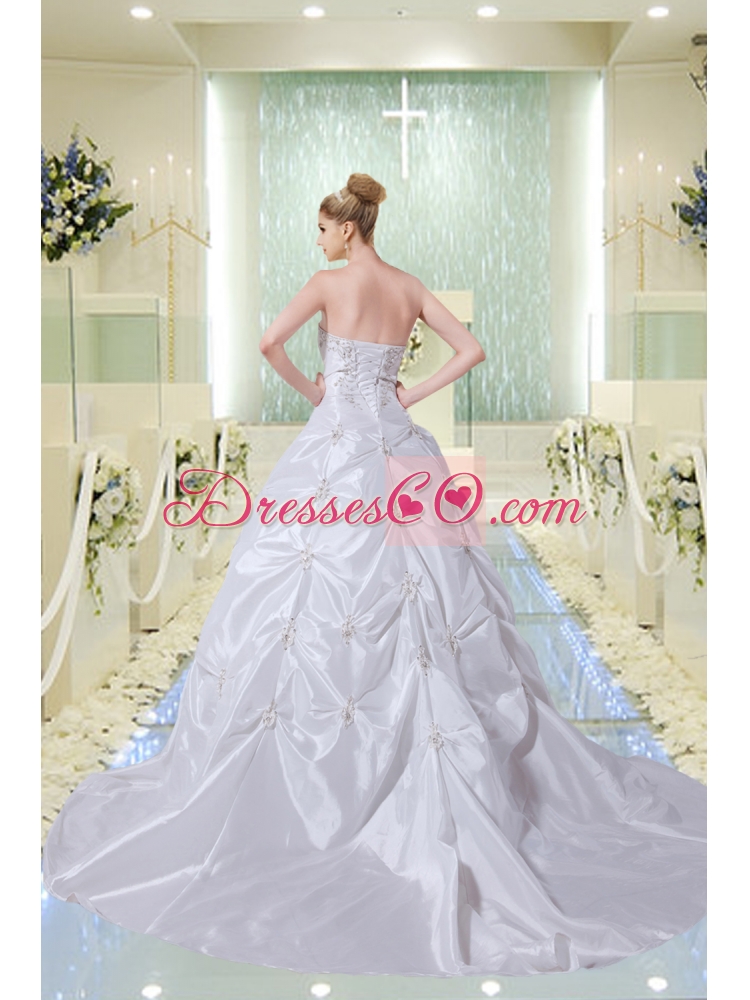 Brand New Style Strapless Wedding Dress with Embroidery for