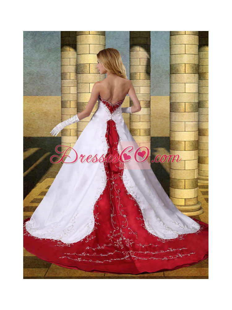 New Style A Line Strapless Chaple Train Wedding Dress with Embroidery