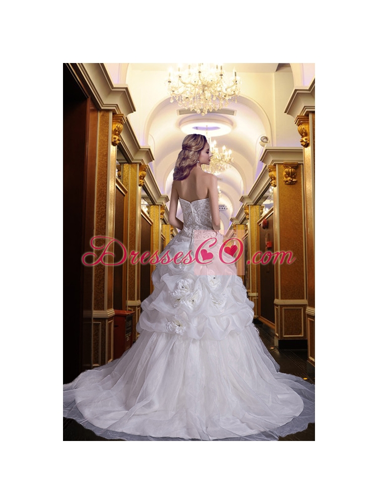 Princess Stapless Chapel Train Lace Wedding Dress with Beading