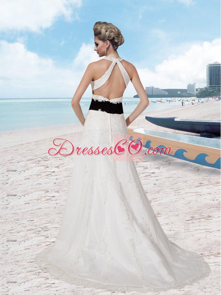 Luxurious Lace Halter Appliques Wedding Dress with Court Train