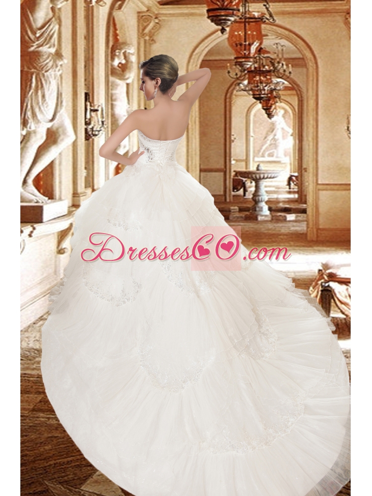 On Sale Appliques Strapless Chapel Train Wedding Dress with Beading