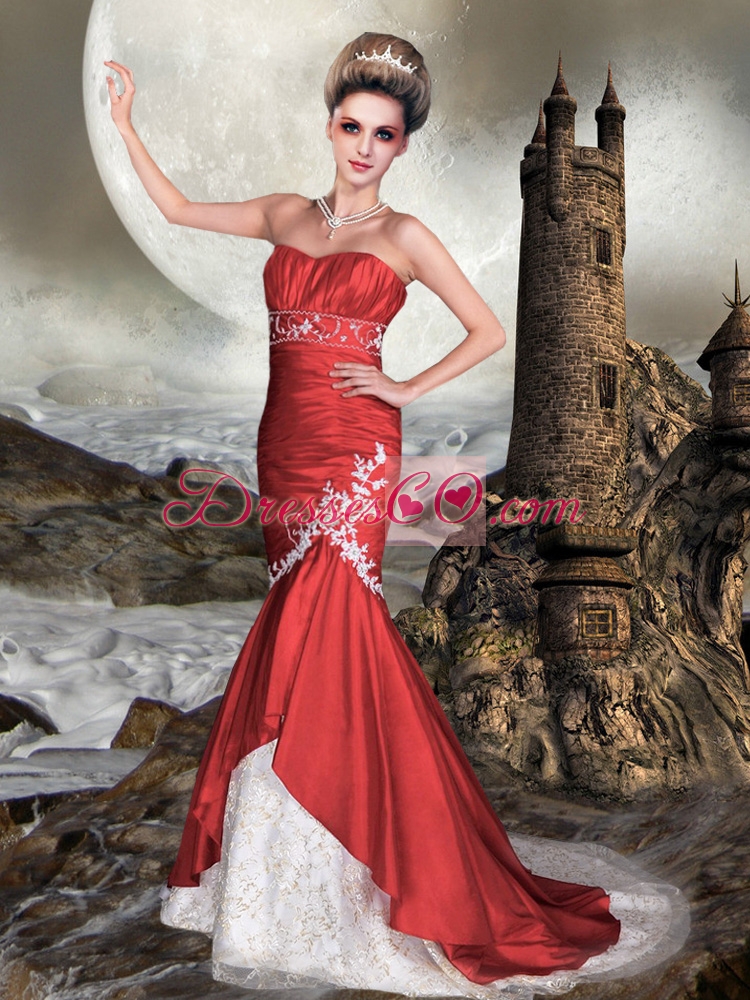 Popular Red Mermaid Lace Appliques Wedding Dress