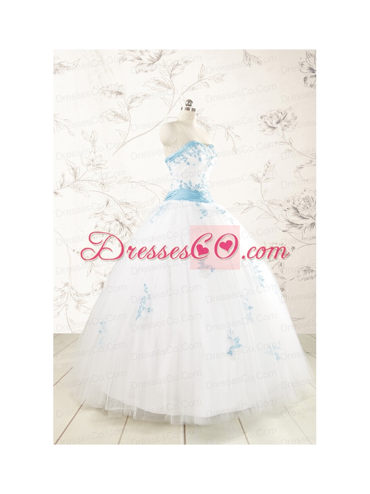 Discount White Quinceanera Dress with Appliques for