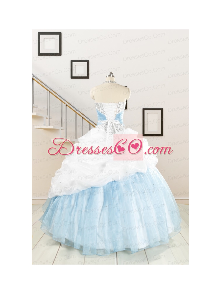 Pretty Halter White and Blue Quinceanera Dress with Beading