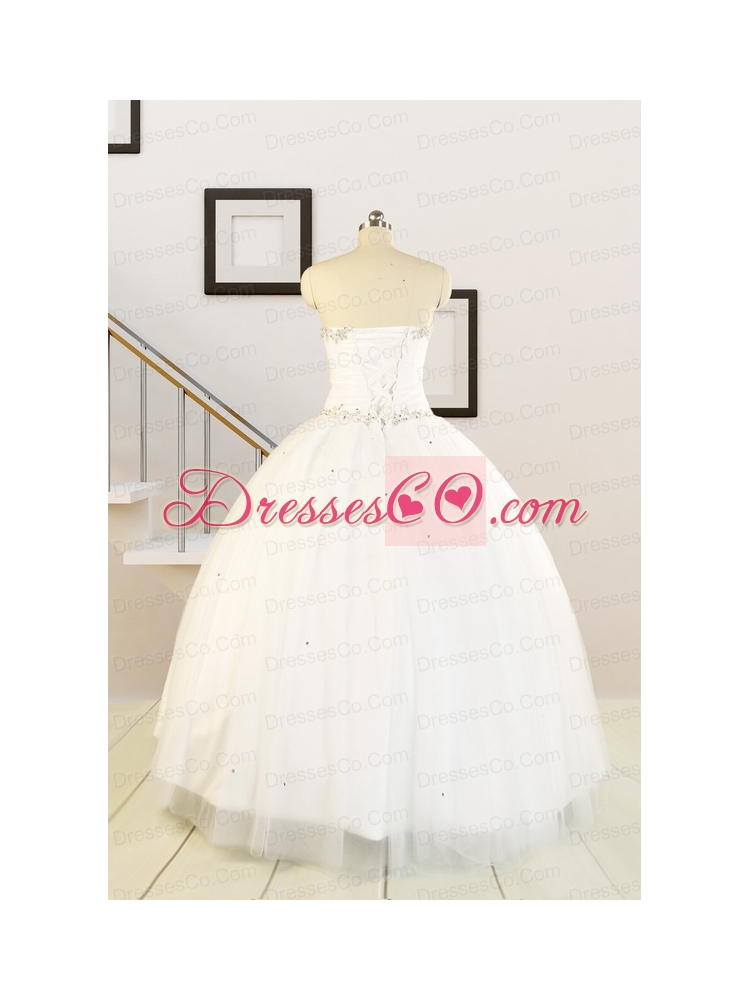 White Elegant Quinceanera Dress with Beading