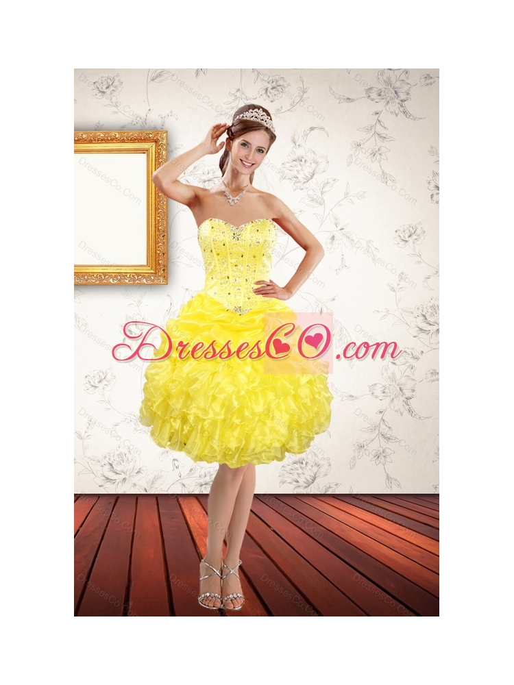 Elegant Yellow Prom Dress with Beading and Ruffles for  Spring