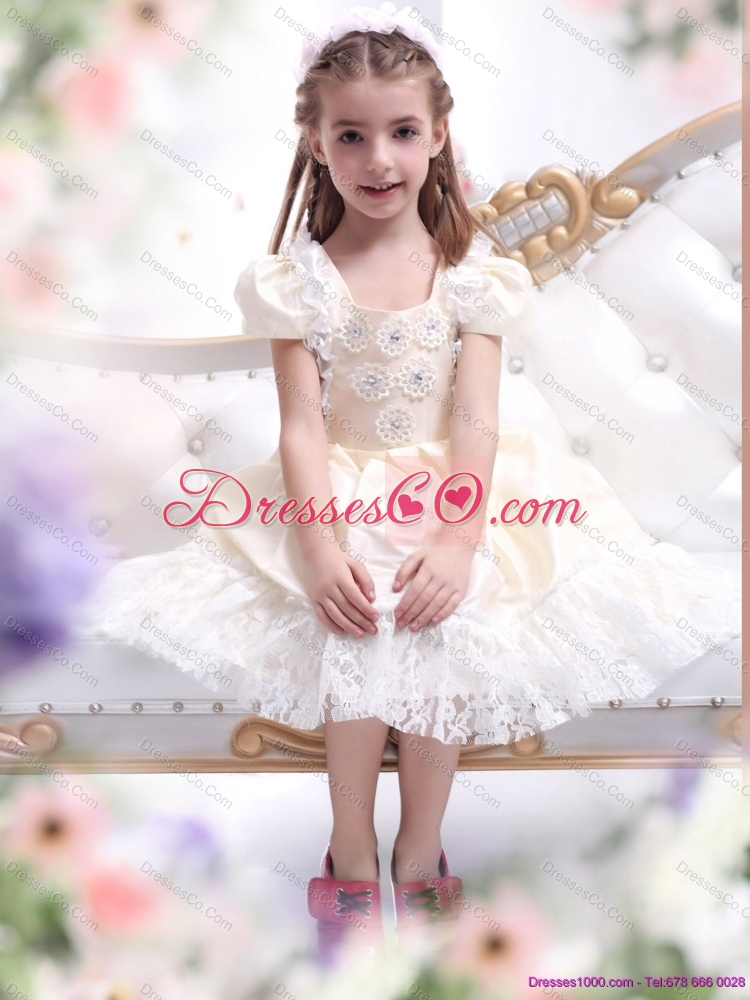 Latest Champagne Flower Girl Dress with Hand Made Flower and Lace