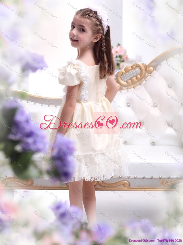 Latest Champagne Flower Girl Dress with Hand Made Flower and Lace