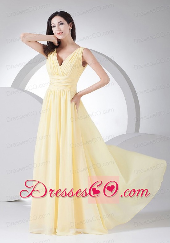 Ruching Decorate Bodice Light Yellow Chiffon V-neck Prom Dress Long