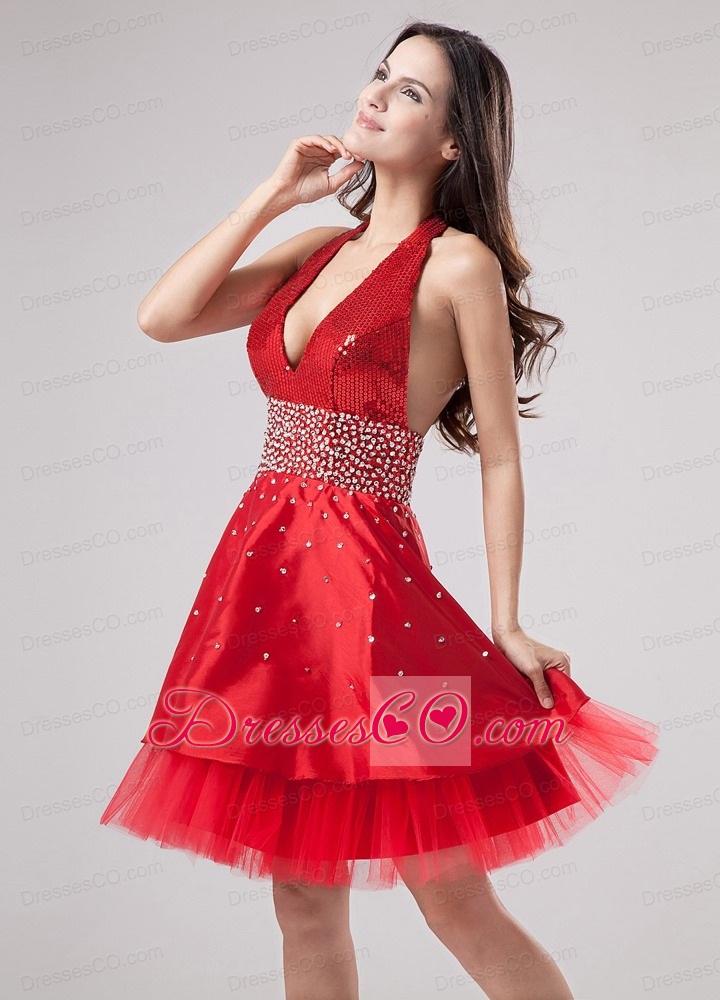 Luxurious Red Halter Prom Dress Beaded Decorate With Satin and Tulle