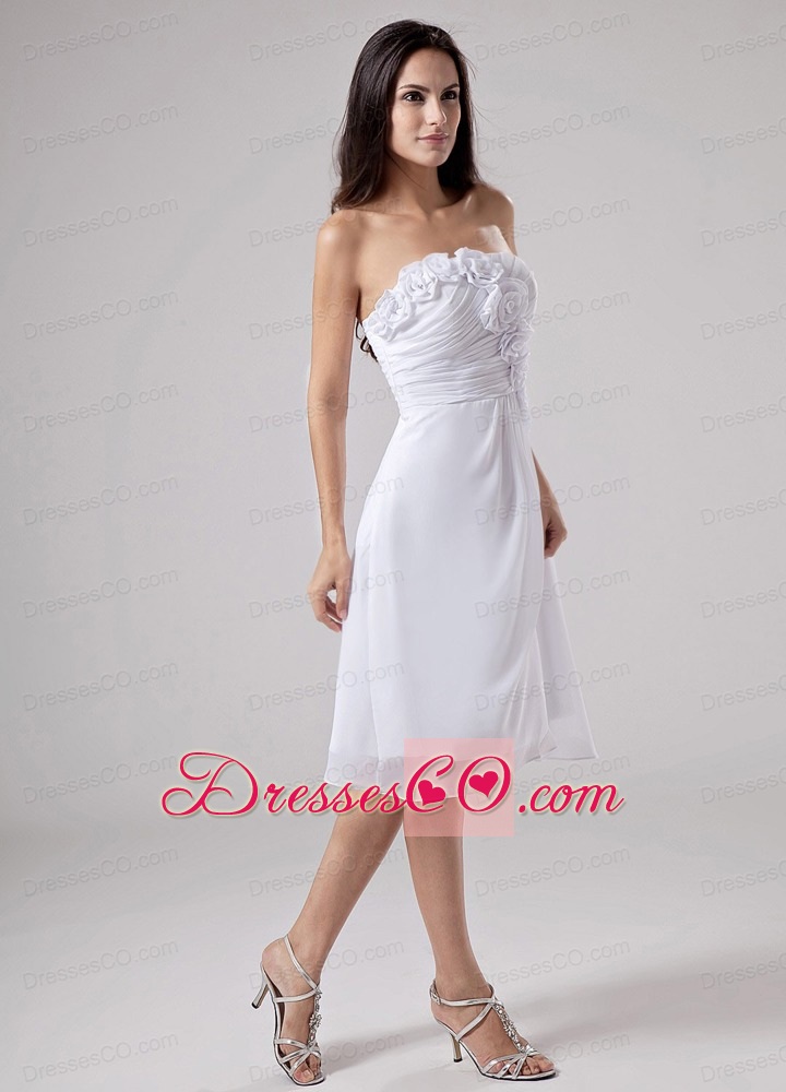 Hand Made Flowers Chiffon A-line Strapless Knee-length Prom Dress White