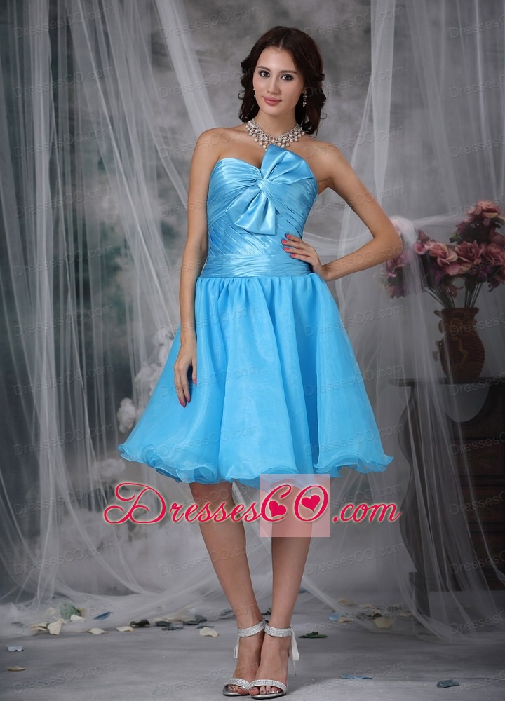 Aqua Blue A-line / Princess Knee-length Organza Pleat And Bow Prom / Homecoming Dress