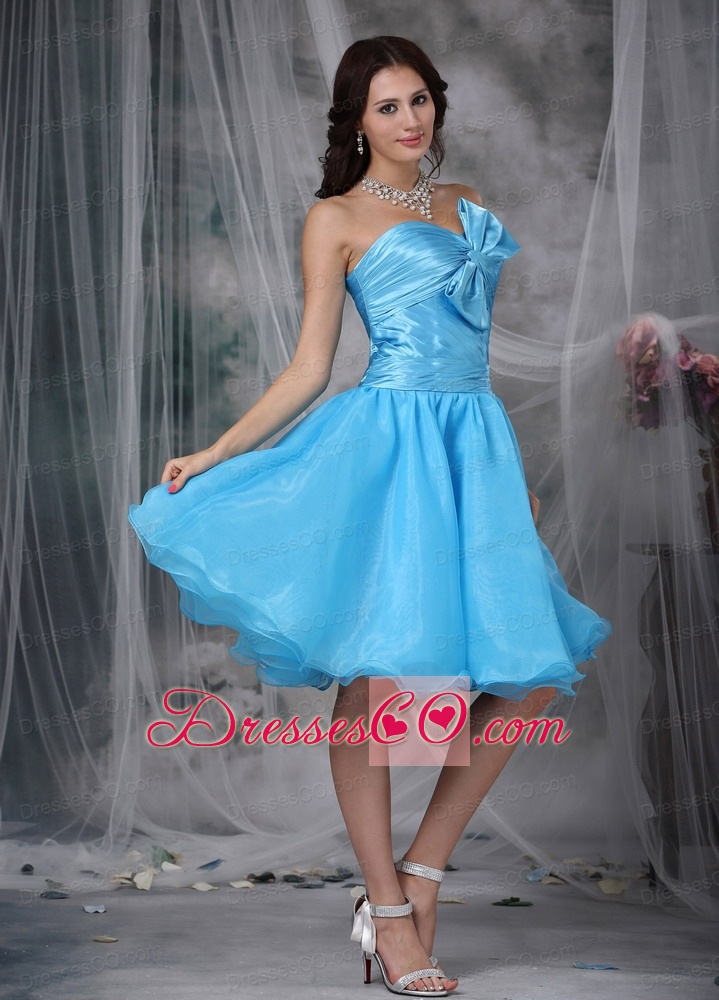 Aqua Blue A-line / Princess Knee-length Organza Pleat And Bow Prom / Homecoming Dress