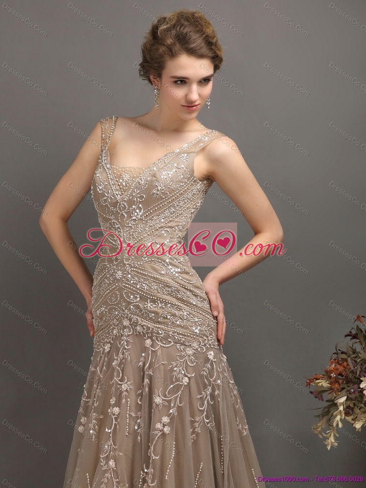 Feminine Empire Sexy Prom Dress with Brush Train and Appliques