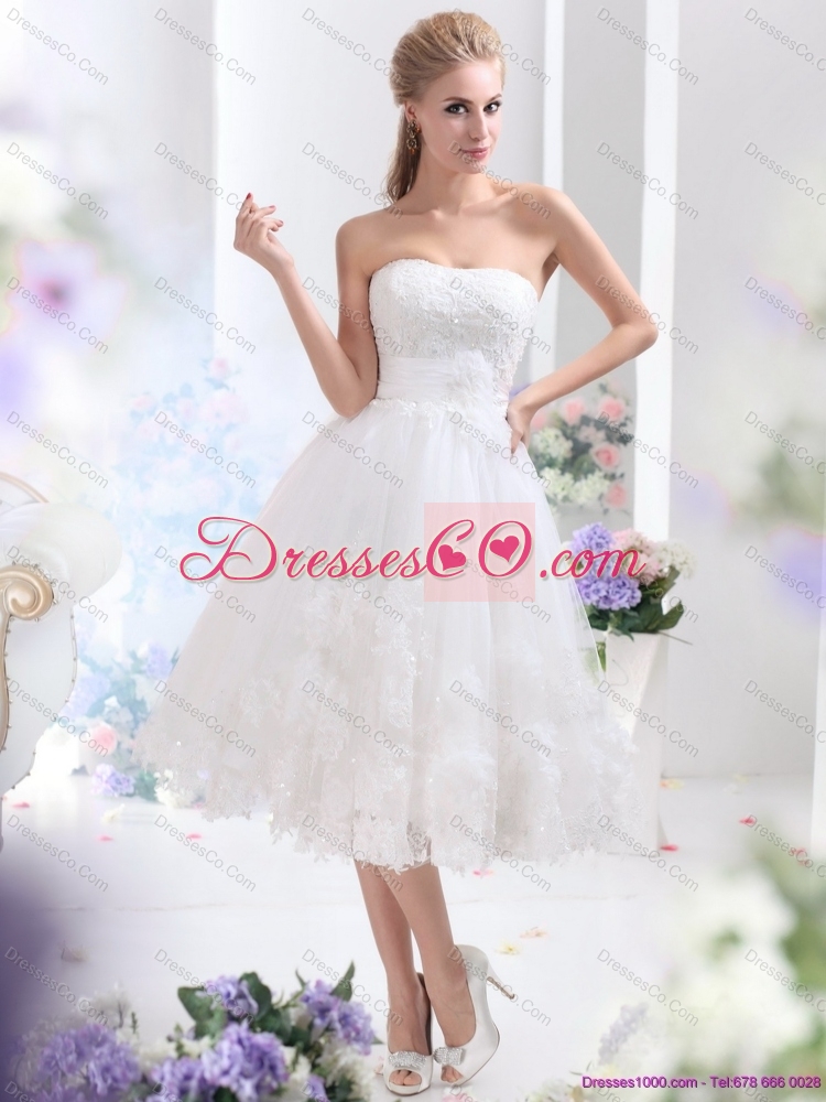 Discount Short Wedding DressWhite Strapless Ruffled Bridal Gowns with Sequins