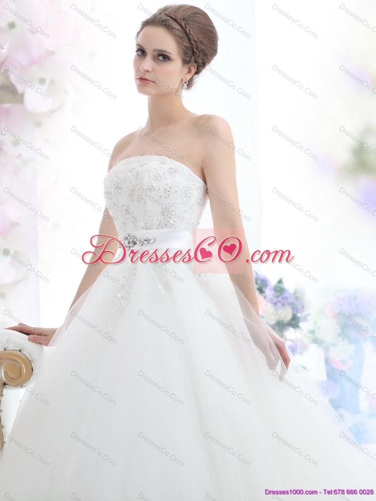 Popular Strapless Beading Wedding Dress with Brush Train