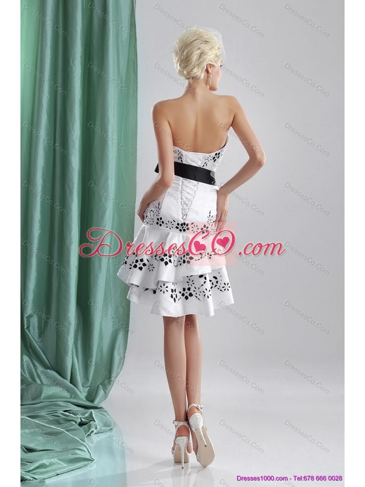 Popular Short Colored Wedding Dress with Emboidery and Bownot