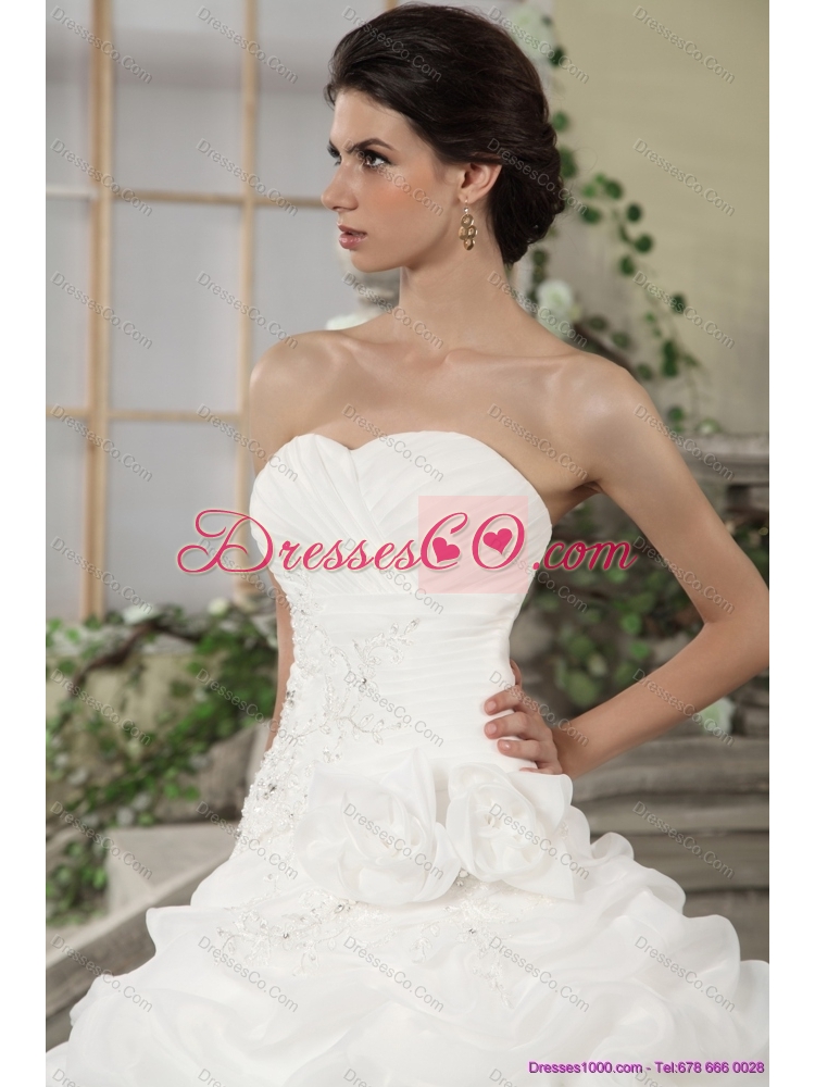 Popular Maternity Wedding Dress with Ruching and Appliques