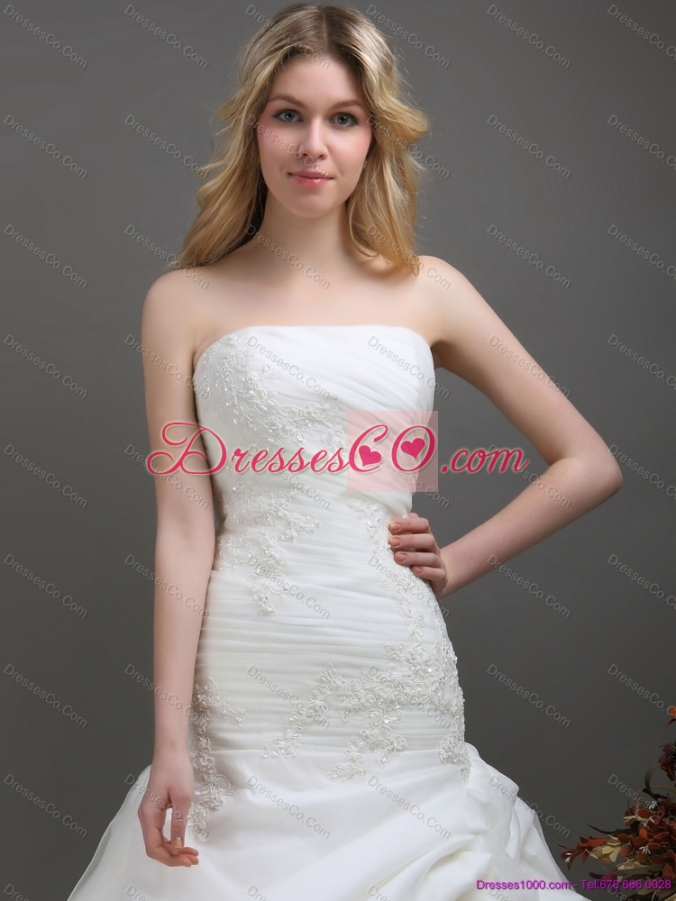 New Style Strapless Maternity Wedding Dress with Ruching and Lace for