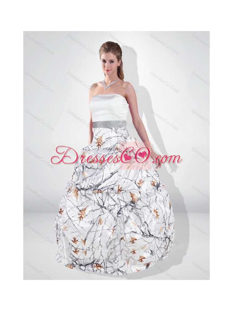 Elegant Ball Gown Strapless Most Popular Wedding Dress with Belt