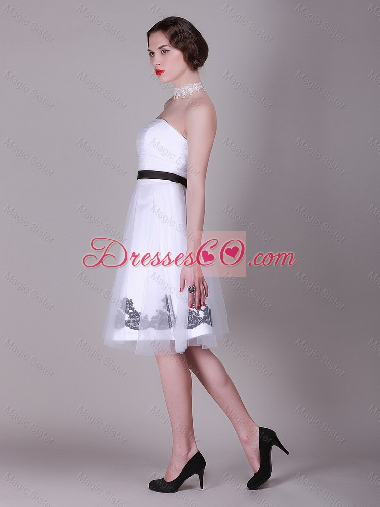 A Line Strapless Appliques Prom Dress with Belt