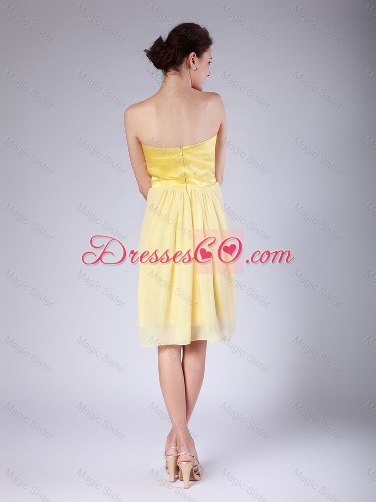 Hot Sale Yellow Strapless Prom Dress with Knee Length