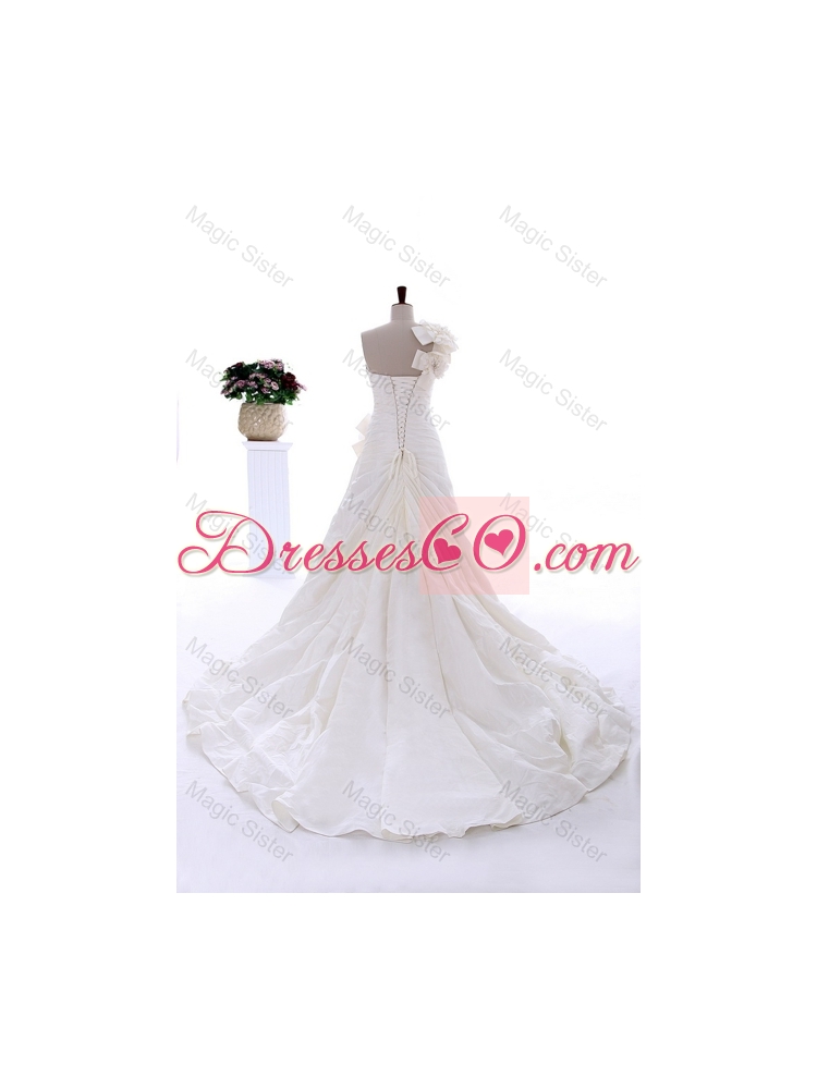 Exclusive Beading and Hand Made Flowers White Wedding Dress with Court Train
