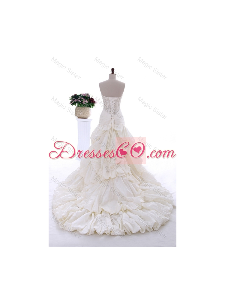 Beautiful Beading Wedding Gowns with Court Train