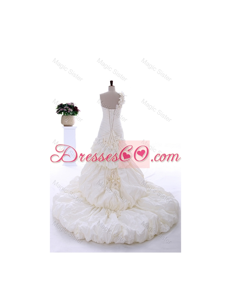 Exquisite Hand Made Flowers Wedding Dress with Brush Train