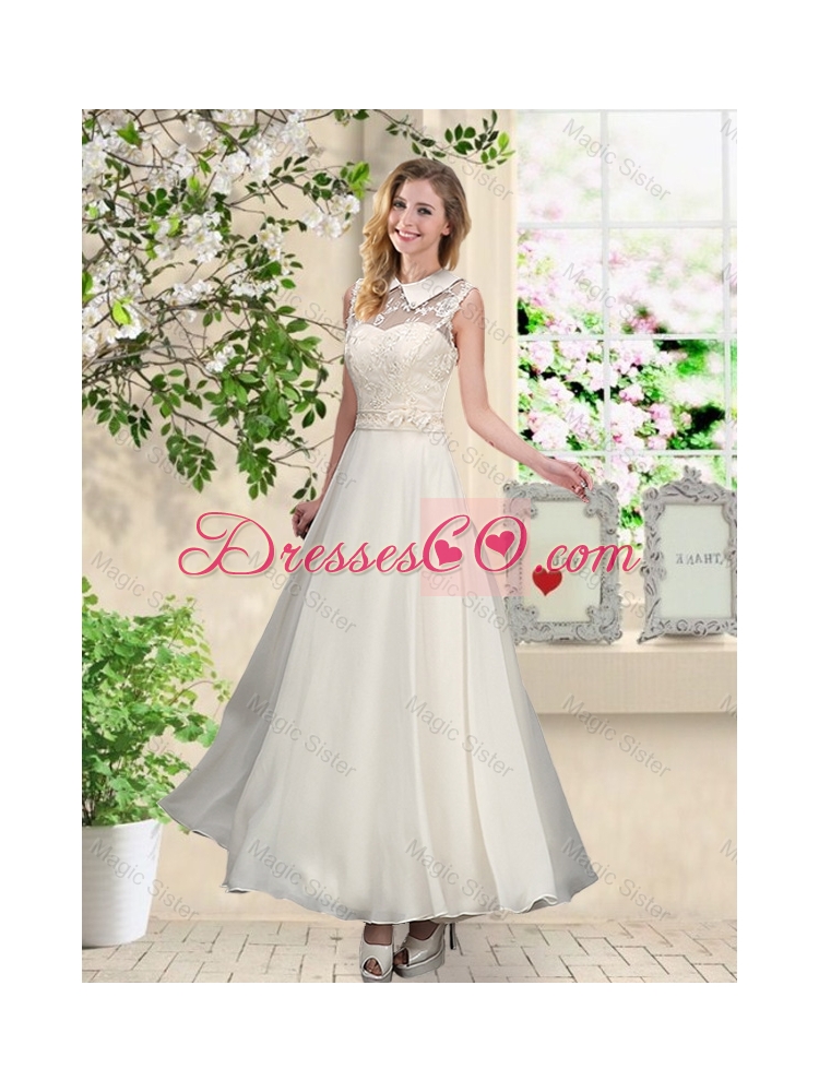 Feminine Champagne Laced Dama Dress with Appliques