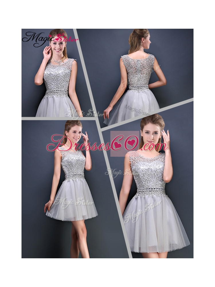 Perfect Mini Length Scoop Prom Dress with Appliques