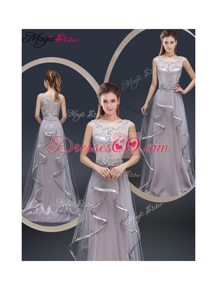 Exquisite Brush Train Scoop Prom Dress with Appliques
