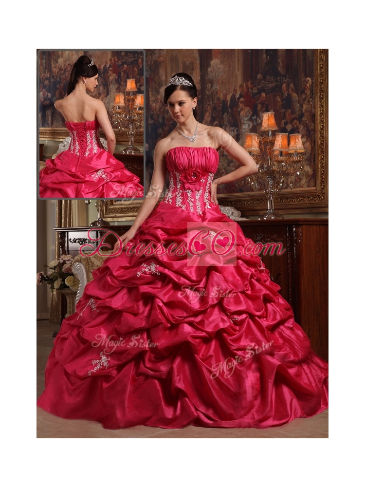 Classic Coral Red Ball Gown Strapless Quinceanera Dresses