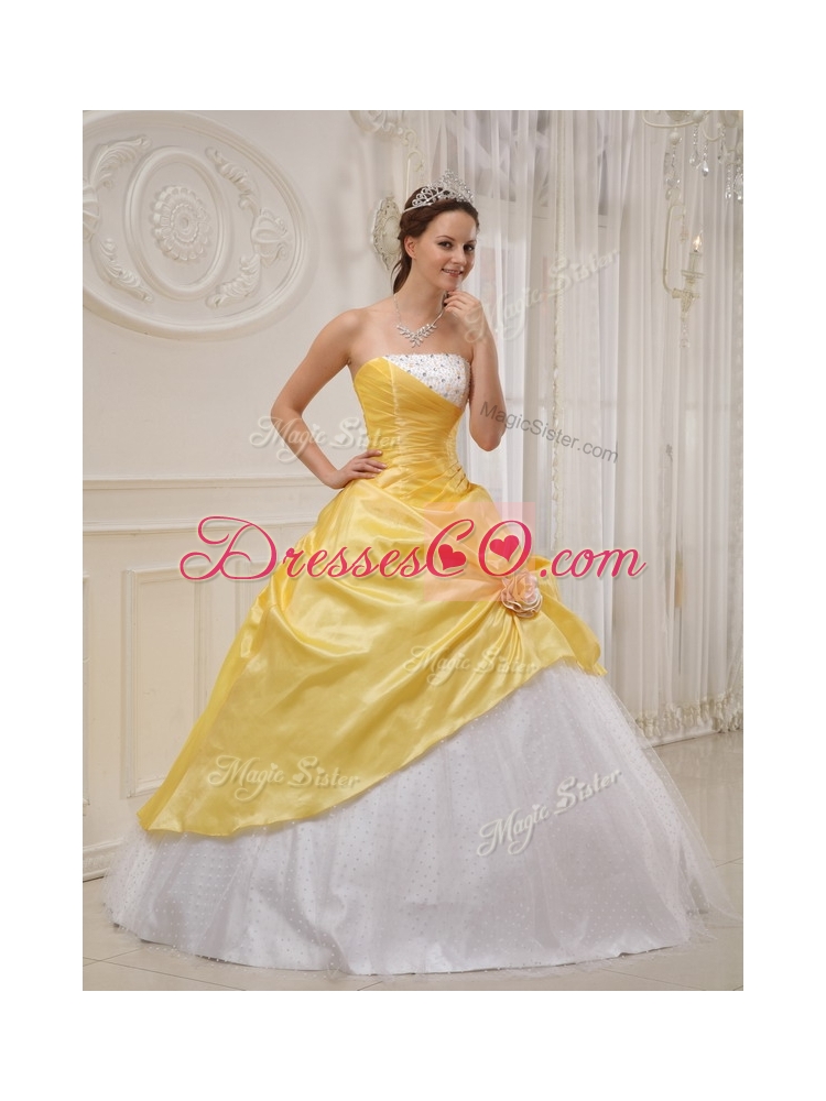 Elegant Ball Gown Strapless Quinceanera Dress in Yellow