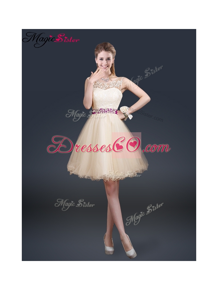 New Style Short Prom Dress with Appliques and Belt