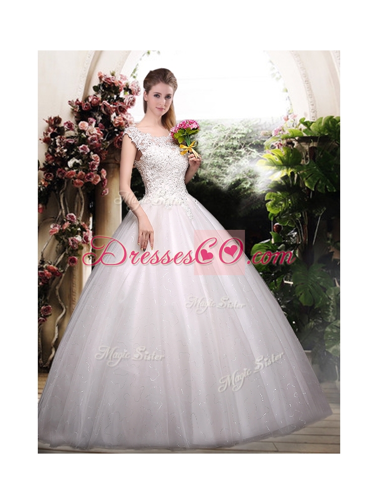 Romantic Ball Gown Scoop Wedding Dress with Appliques