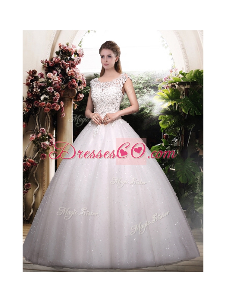 Romantic Ball Gown Scoop Wedding Dress with Appliques