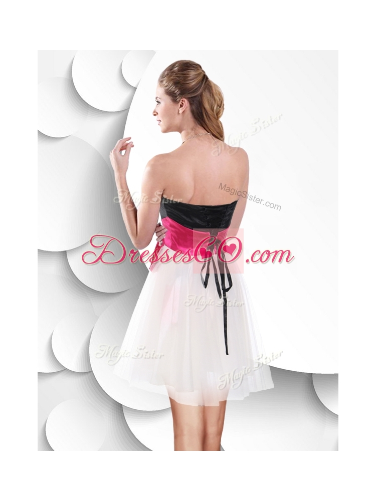 Perfect Short White and Black Bridesmaid Dress with Bowknot