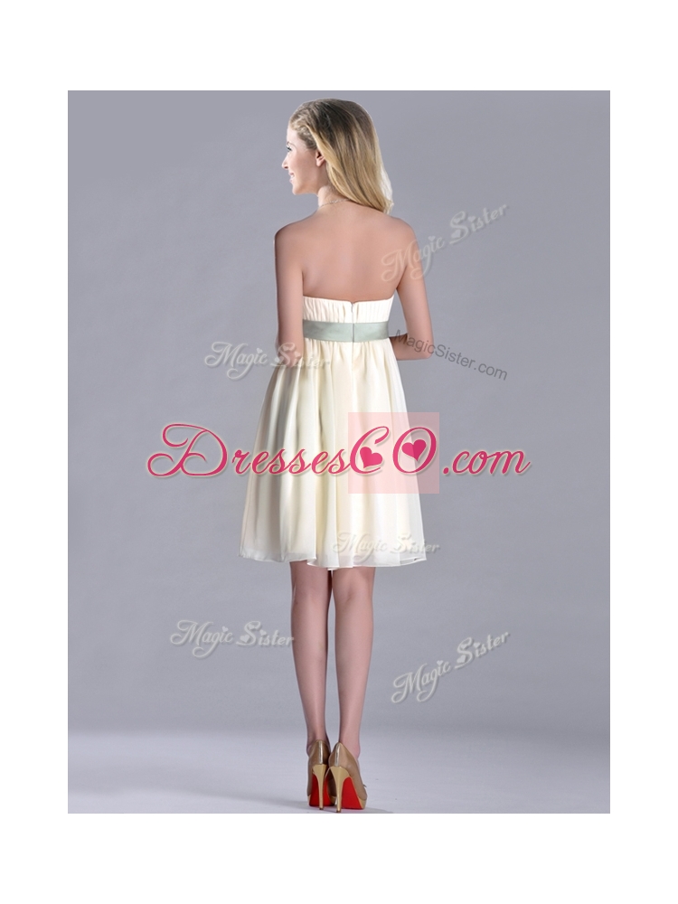Modern Empire Light Yellow Bridesmaid  Dress with Ruching and Belt