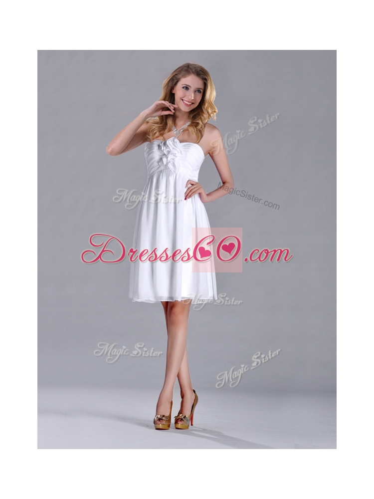 Discount White Strapless Short Bridesmaid Dress with Hand Made Flowers