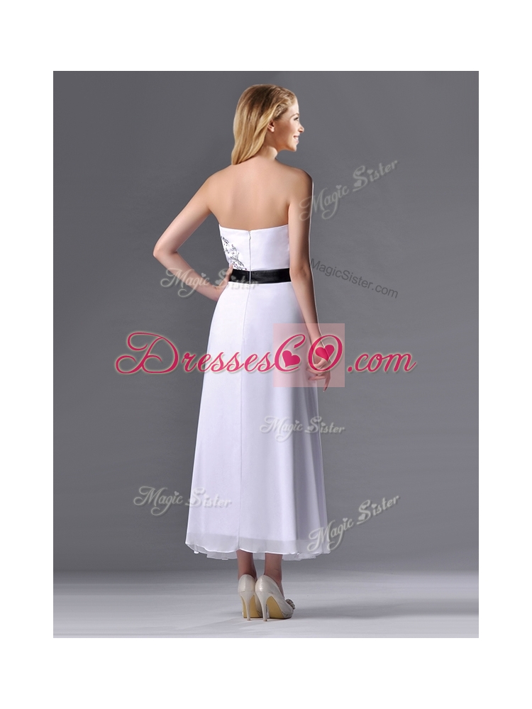 Popular Tea Length White Prom Dress with Appliques and Belt