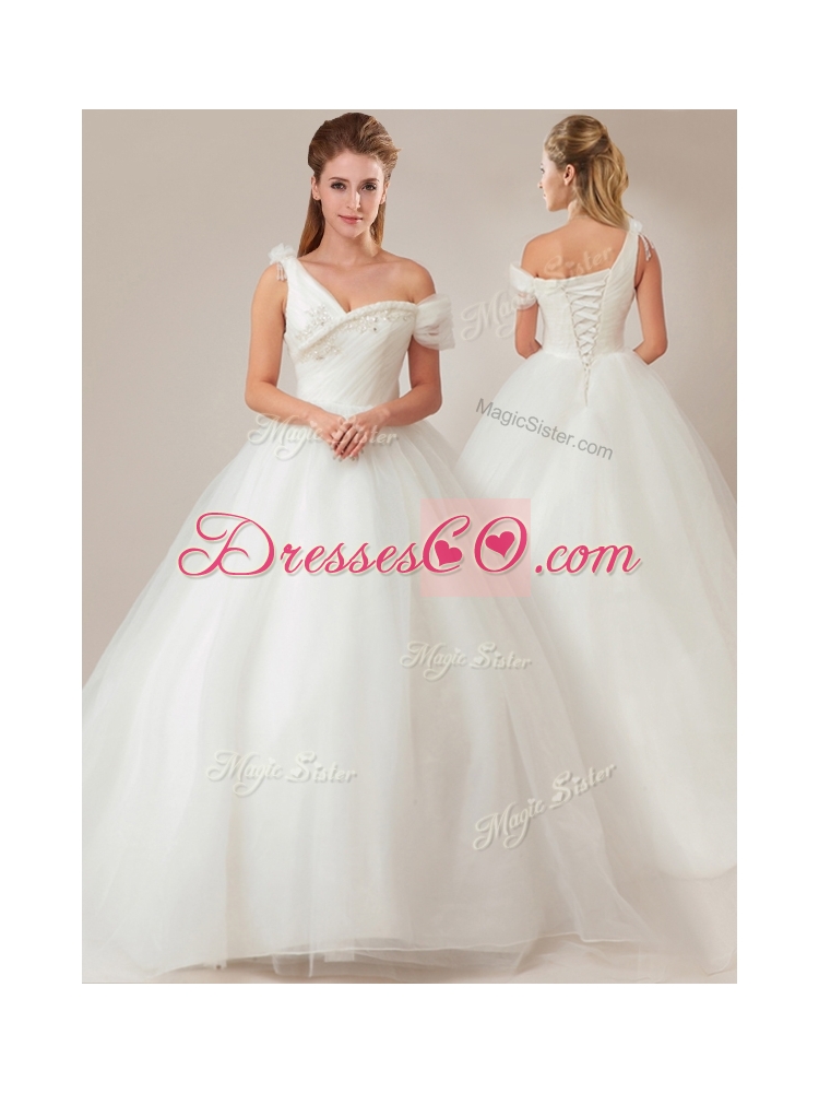Fashionable Asymmetrical Wedding Dress with Beading and Ruching
