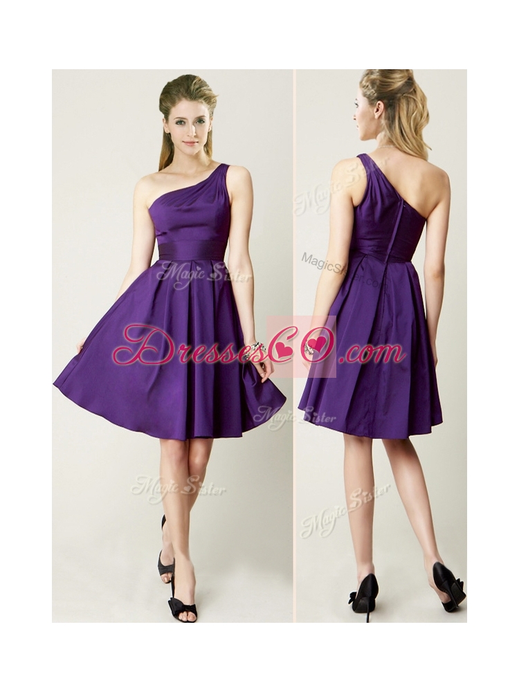 Top Mini Length Ruching Bridesmaid Dress in Purple