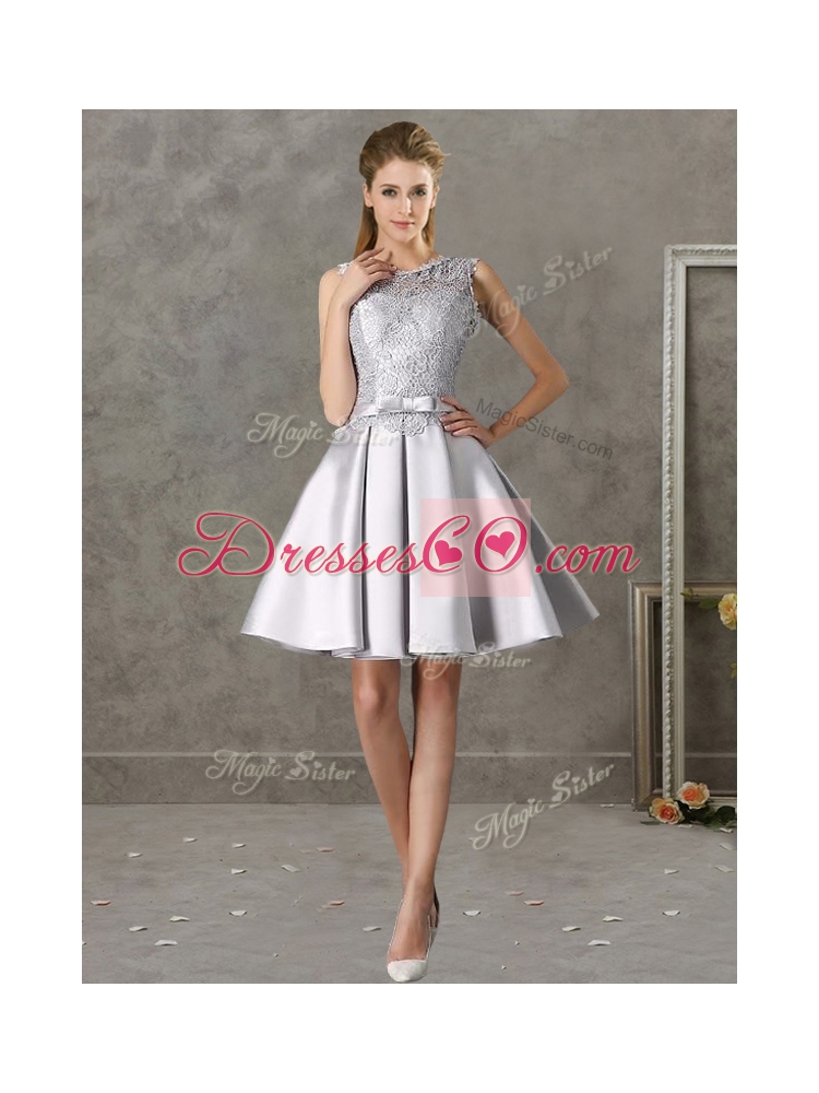 Popular Scoop Cap Sleeves Prom Dress with Bowknot and Lace